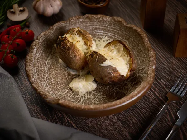 Картофель на углях с грибами